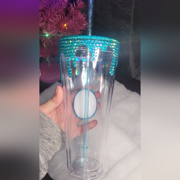 Drip Rhinestone Tumbler - Picture 6 of 6